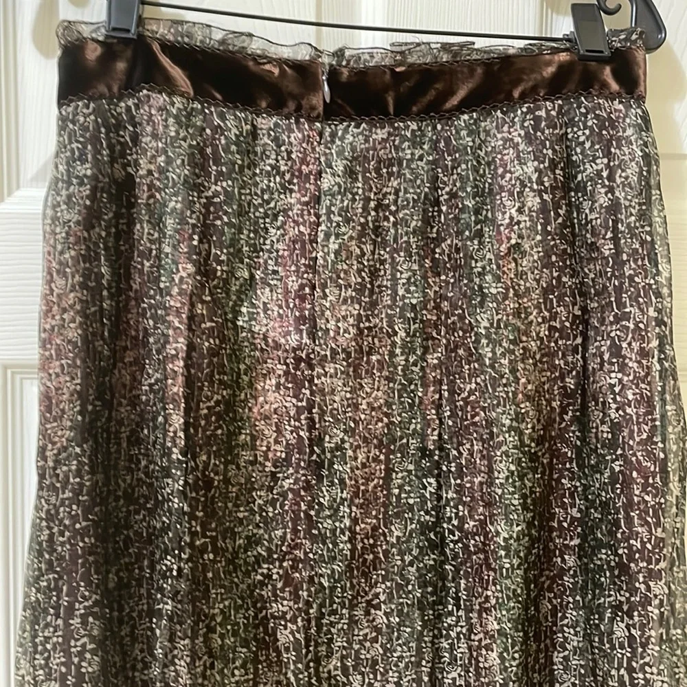 Elie Tahari Raven silk skirt size 4 - Picture 4 of 9